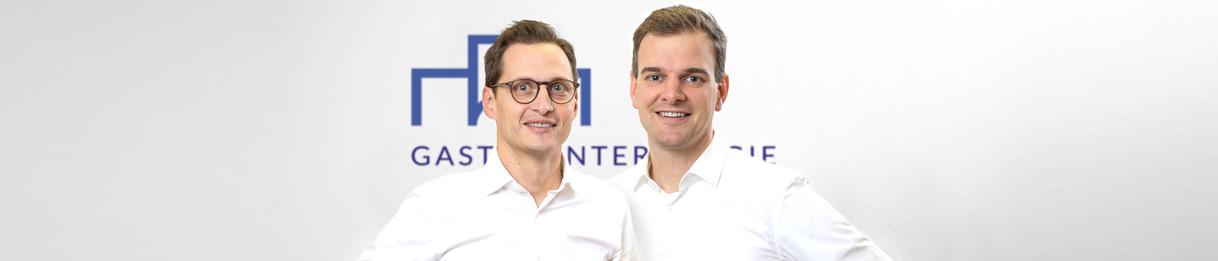 Das Bild zeigt Prof. Dr. Valentin Becker & Prof. Dr. Guido von Figura